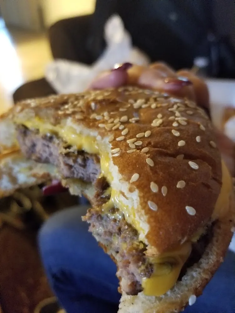 Cheeseburger